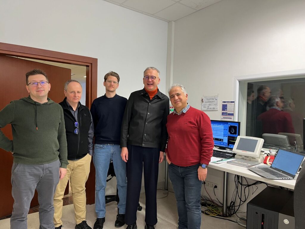 Spotkanie zespołu CNSLab z GE Healthcare – wdrażanie zaawansowanych technik rezonansu magnetycznego do praktyki badawczej i klinicznej